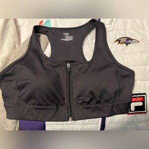 Women’s sports bra